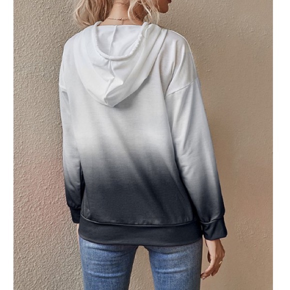 Grey Heart Dip-Dye Kangaroo Pocket Hoodie, M - Picture 2 of 2